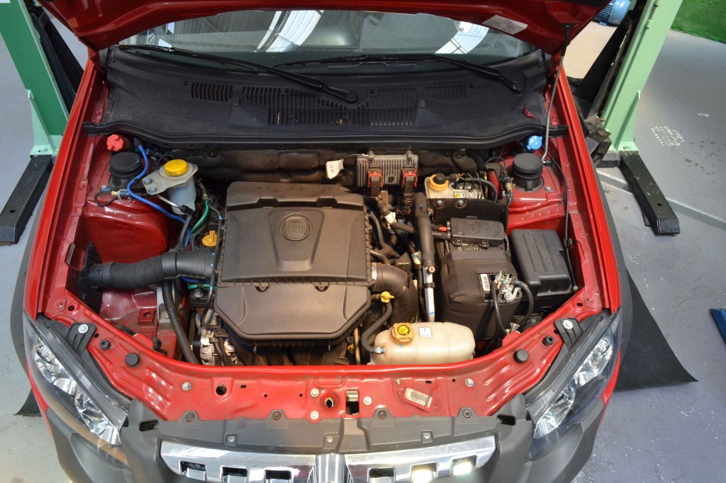 O motor E.torQ 1.8l 16 v é mais moderno do que o da VW, mas em compensação custa mais caro para manter